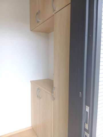 シューズボックス