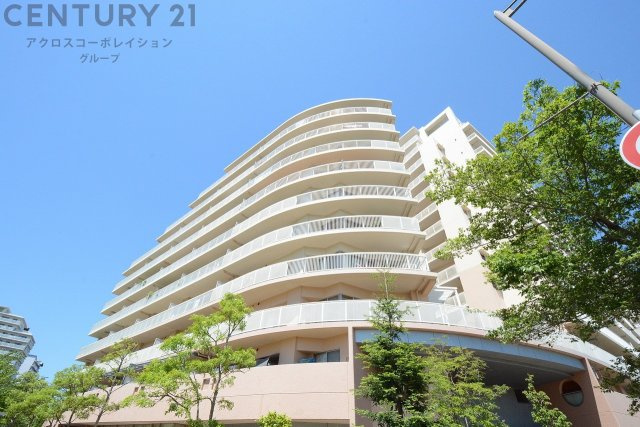 鉄骨鉄筋コンクリート造14階建て