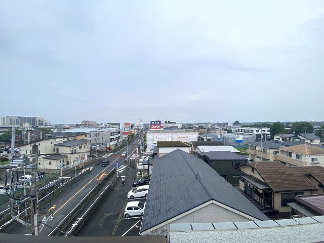 バルコニー下側眺望