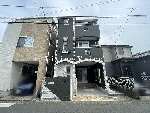 海老名市上郷1丁目　中古一戸建て
