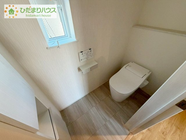 トイレは1F、2F共に完備！取り合いになることがありませんね(^^)/
