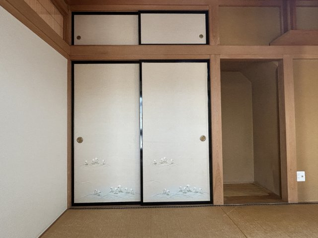 1階和室8帖の写真です。