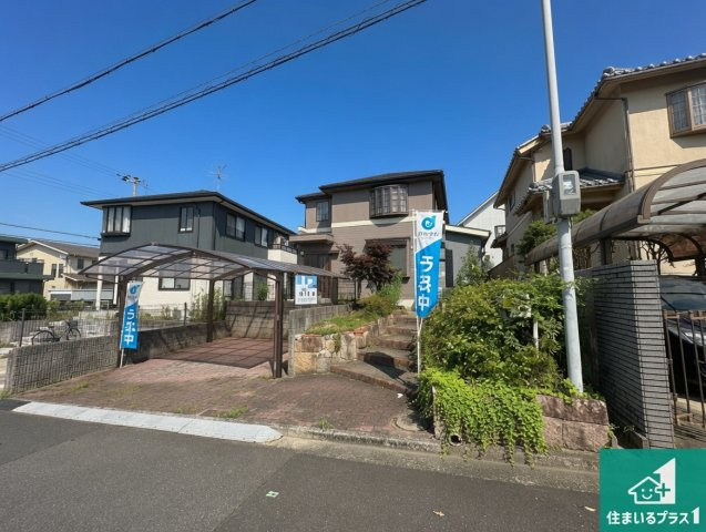 周辺は落ち着いた街並みの住宅地！子育てがしやすい住環境です！気になることがありましたら、お気軽にお問い合わせください！　