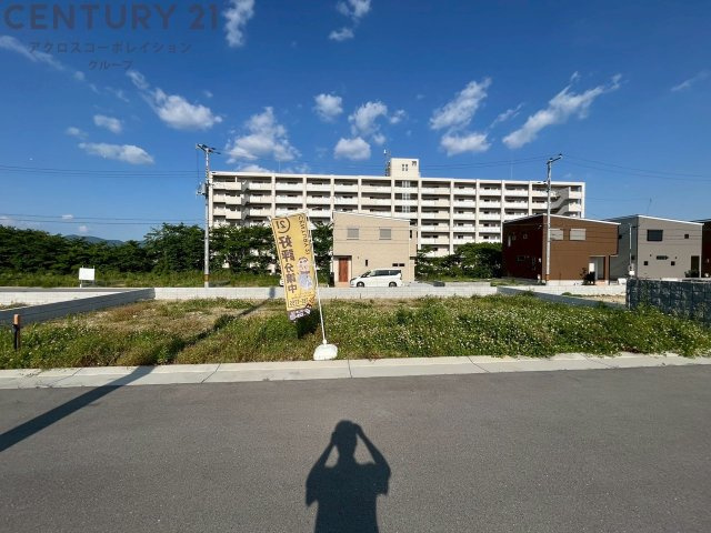 お好みのハウスメーカー・工務店にて建築可能です。