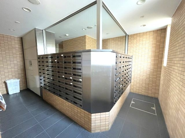 共用部　ご都合のよろしい日時に現地をご案内させて頂きます！