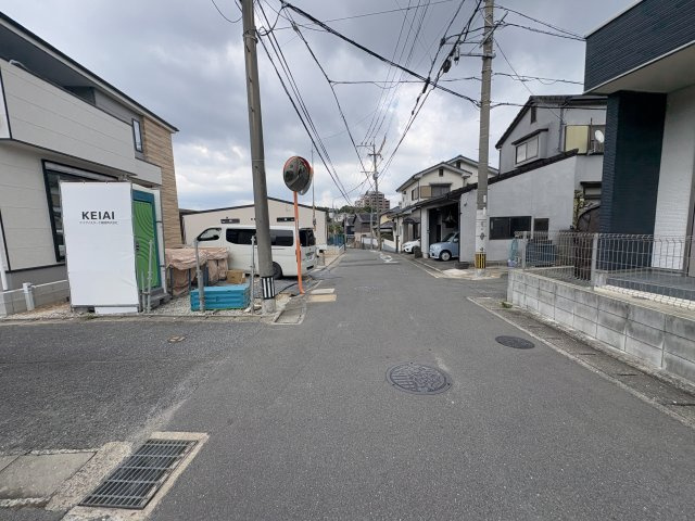 現地写真。前面道路です。