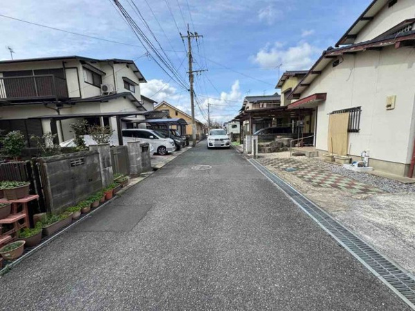 【東貫三丁目（6期）の前面道路含む現地写真】
