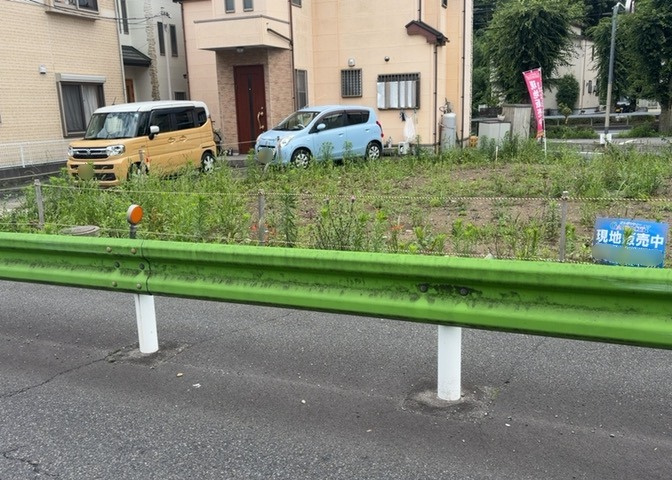 物件の詳細については、現地を見てわかること以外に、役所や法務局などで調べないとわからないことがあります。そのため、現地に行く場合は、もしこの物件を買ったらどのような生活ができるかをイメージしましょう。