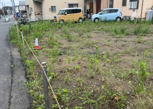 家を建てる前提で土地を探している場合、地盤の丈夫さは譲れない条件の一つです。地盤が脆弱だと追加工事が必要となります。また、過去に地盤沈下や液状化現象を起こした土地は、できるだけ避けた方がいいでしょう。