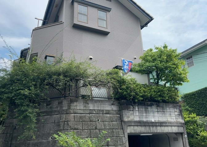 物件の詳細については、現地を見てわかること以外に、役所や法務局などで調べないとわからないことがあります。そのため、現地に行く場合は、もしこの物件を買ったらどのような生活ができるかをイメージしましょう。