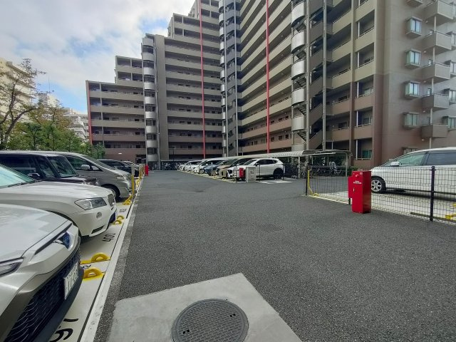 【駐車場】