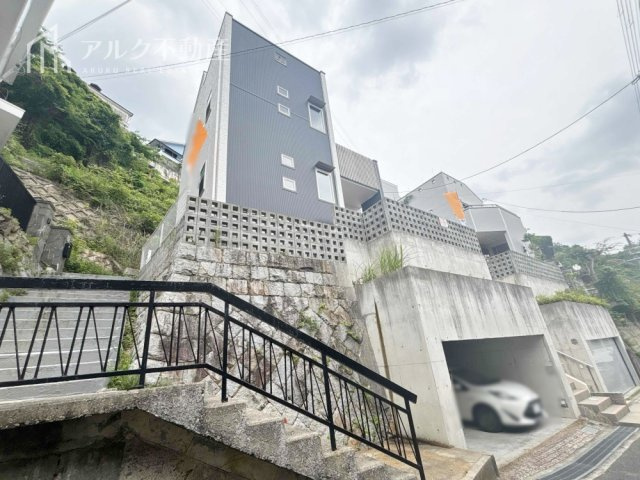 木造2階建