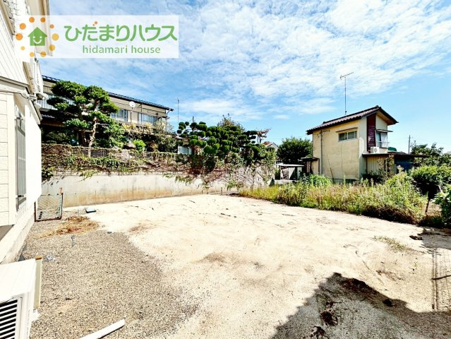 お庭付物件になります！お庭遊びや、プールなどお子様も大喜び(^^)