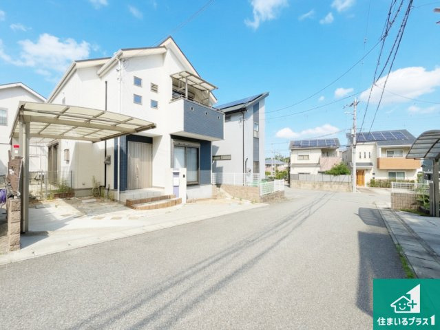 周辺は落ち着いた街並みの住宅地！子育てがしやすい住環境です！気になることがありましたら、お気軽にお問い合わせください！