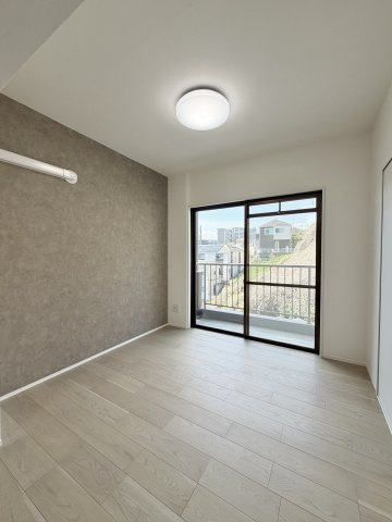 南西向きのため明るいお部屋です。