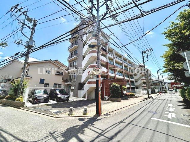 鉄筋コンクリート造6階建5階部分、新耐震基準・旧耐震が気になる方はスタッフまでお問い合わせください。