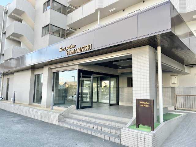 落ち着きのあるエントランス！！
