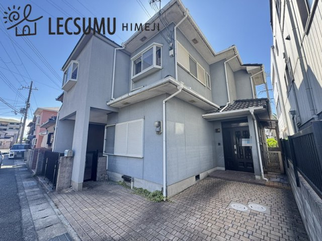 外観：328000571615