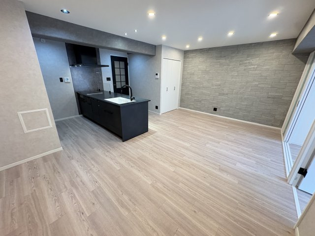 外観：328000625864