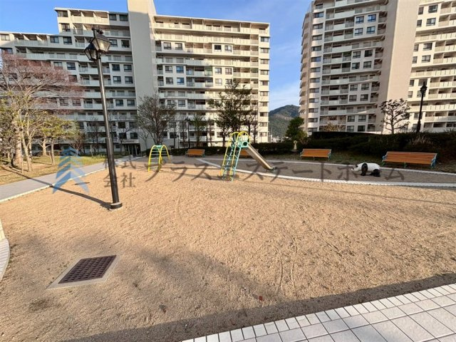 マンション内なので、安心してお子様を遊ばせることができます♪
