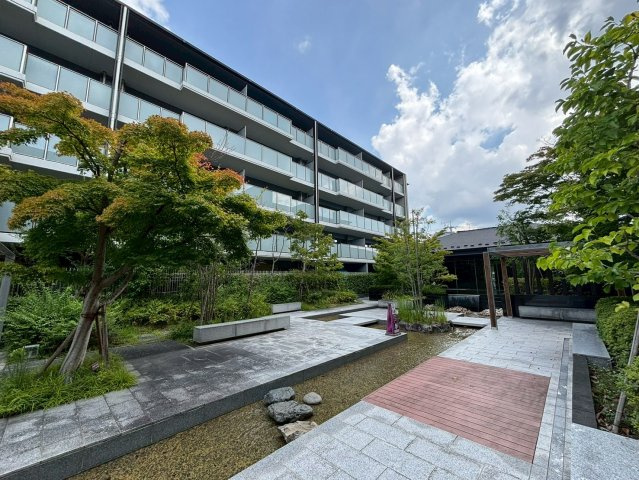 外観：326000238324