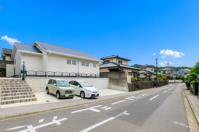 ゆとりの駐車場5台分