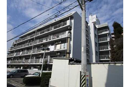 戸坂千足パークマンションの外観