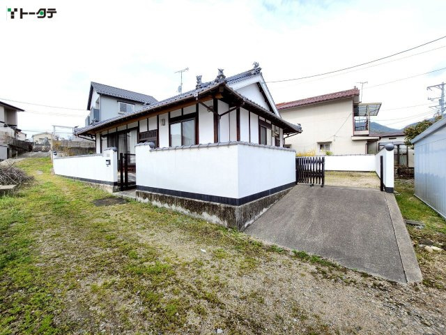 外観：334000166033