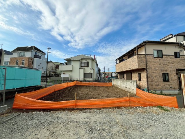 南向きのお家が建築でき心地よい光と風が溢れる邸宅となります♪　是非実際に現地にて陽当りや開放感をご体感ください！！