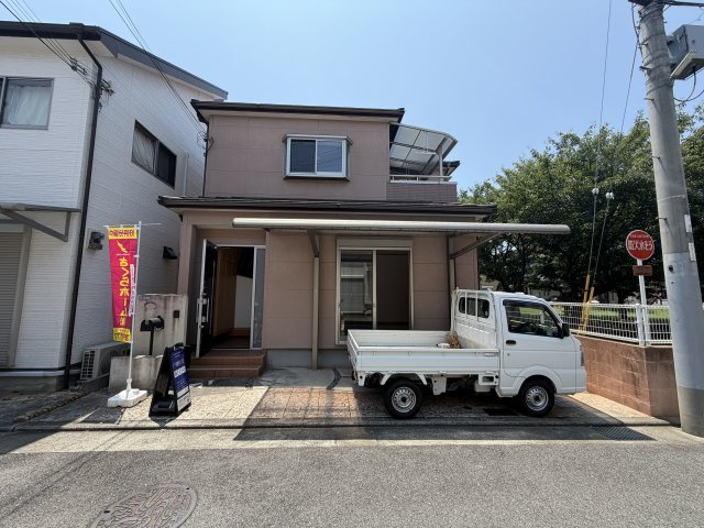 外観：327002710030