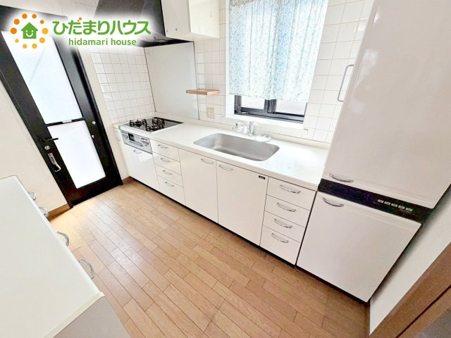 お料理に集中したい方向けの独立キッチン！