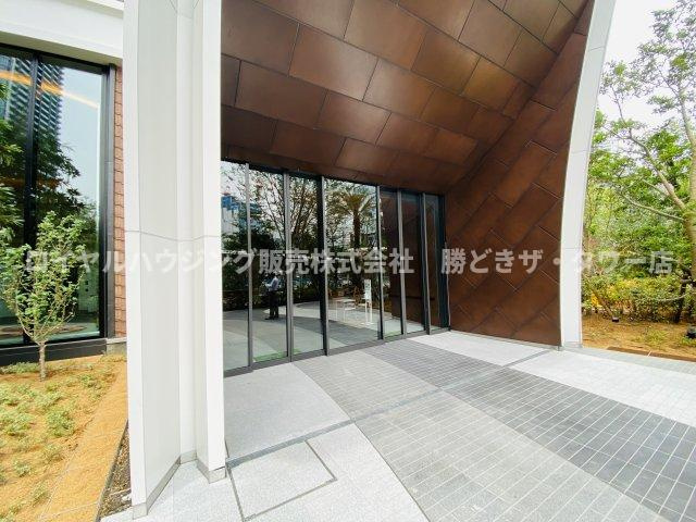 メインエントランス入口