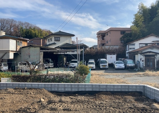 田園風景が味わえる土地に住みたい！海や山の見える自然豊かな土地に住みたい！などご要望に併せて当社営業がご提案させて頂きます。当社が抱えている数ある物件の中からお客様が納得する1件を一緒に探しましょう！