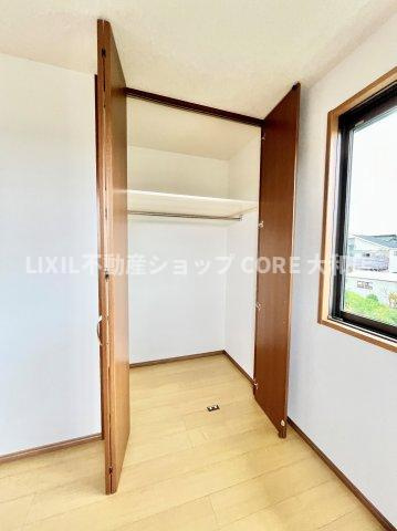 全居室に収納を完備しておりますので、居室の全空間を有効活用出来ます。