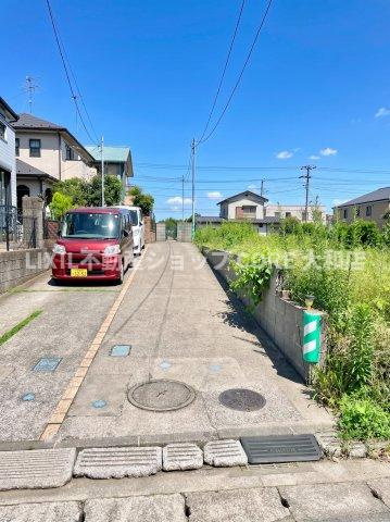 自転車やバイクなど、ゆとりのある敷地で置き場所に困ることはないでしょう。