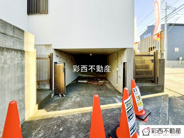 地下駐車場で雨にも安心です！下駐車場で雨にも安心です！