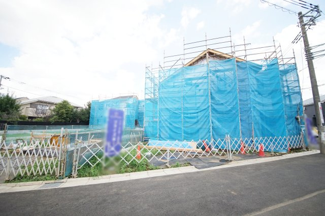 リビングイン階段・吹抜け・食洗機・浄水器・浴室乾燥機・WIC・土間収納など設備充実