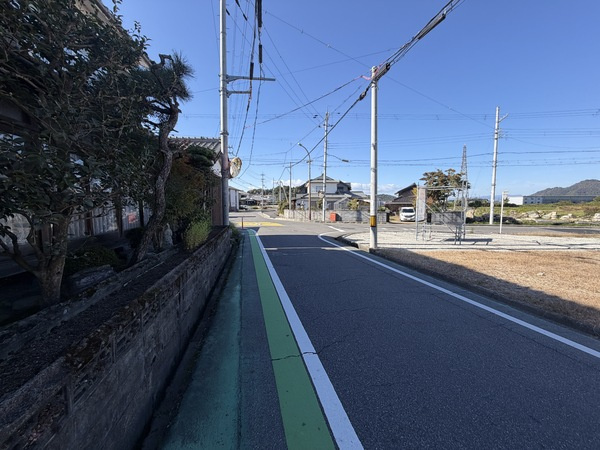 前面道路含む現地写真