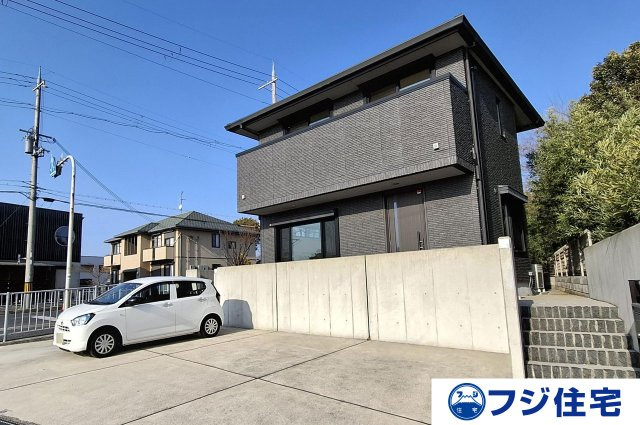 外観：327002237386