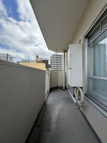 5.74平米のバルコニー
