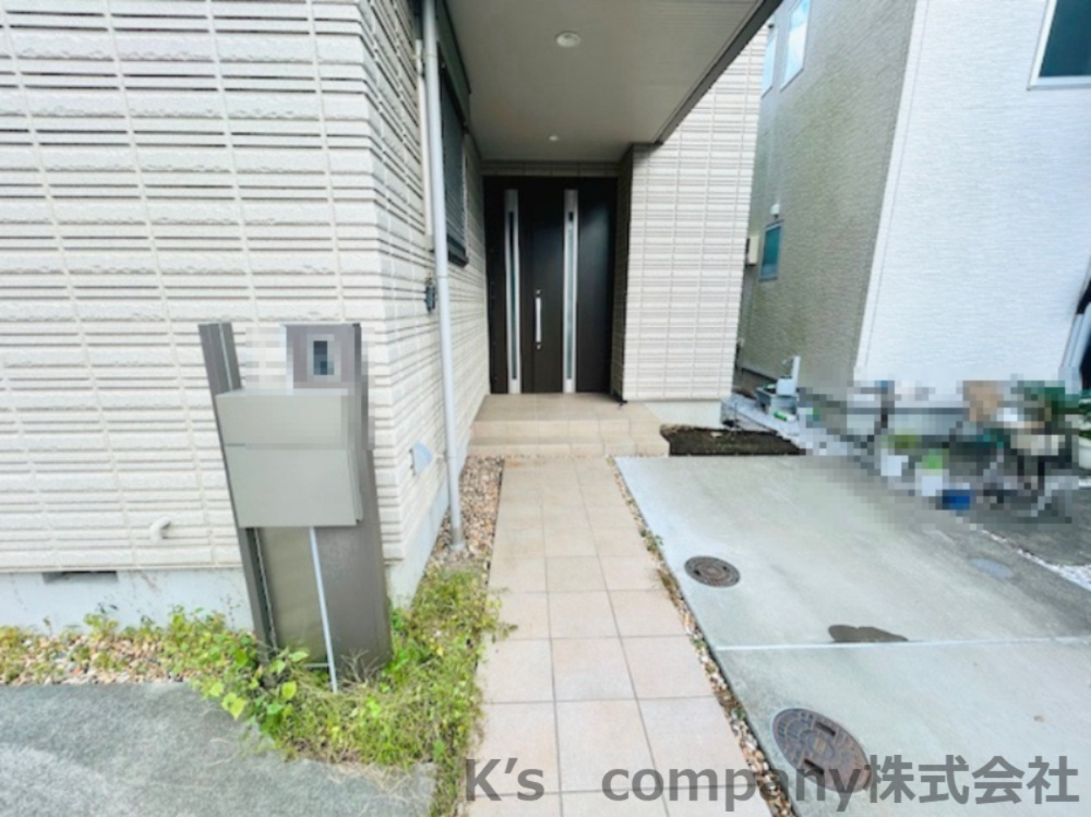 玄関周辺スペーポスト置き場♪ス◇