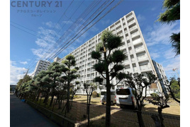 鳴尾小松住宅A棟の外観