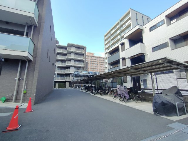 【駐輪場】