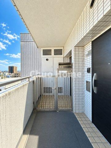 プライバシー性の高い専用ポーチ