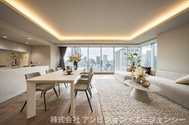 キッチンから広がる、開放という名の贅沢。都会のパノラマを料理のスパイスにする、至福のダイニング。