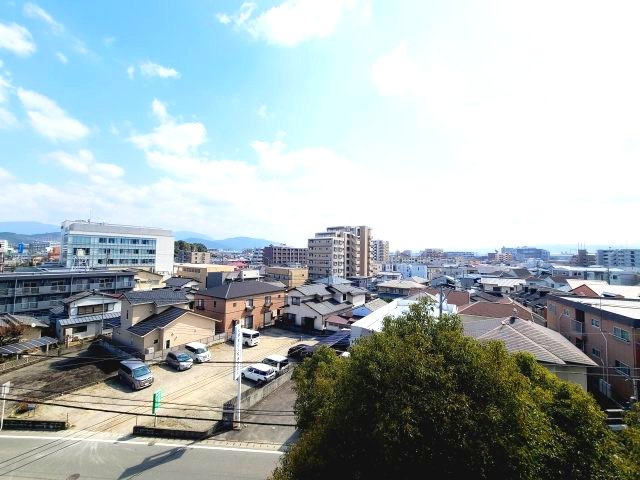 〇バルコニーから望む市内の景色は、住環境・快適性と共に有り続ける貴重な「財産」です。