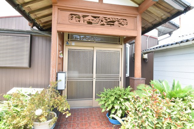 玄関