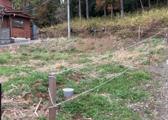 土地を買う際、住む地域の自治体や福祉の補助制度にも注目してみましょう。子供や老人の医療補助やゴミ出しのルールなど、自治体によってルールに大きな違いがあるため、暮らしやすい土地で判断するとよいでしょう。