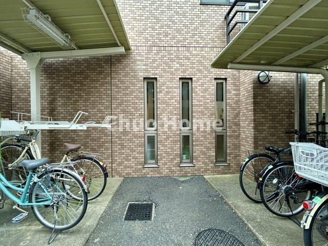 【自転車置き場】最新の空き状況や費用などの詳細は担当スタッフまでお問い合わせください。