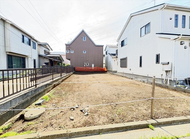 販売現地／2026年5月2日撮影　　お好きなハウスメーカーで自由に建築できます。
